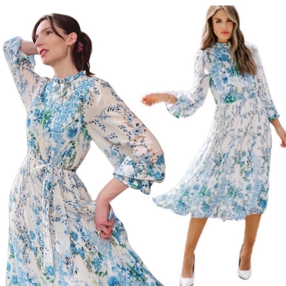 NWT VICI Blue & White Floral MIDI Dress
